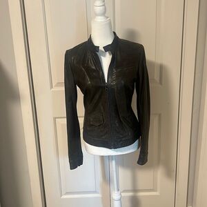 Dolce & Gabbana brown leather jacket, size 6 (42)